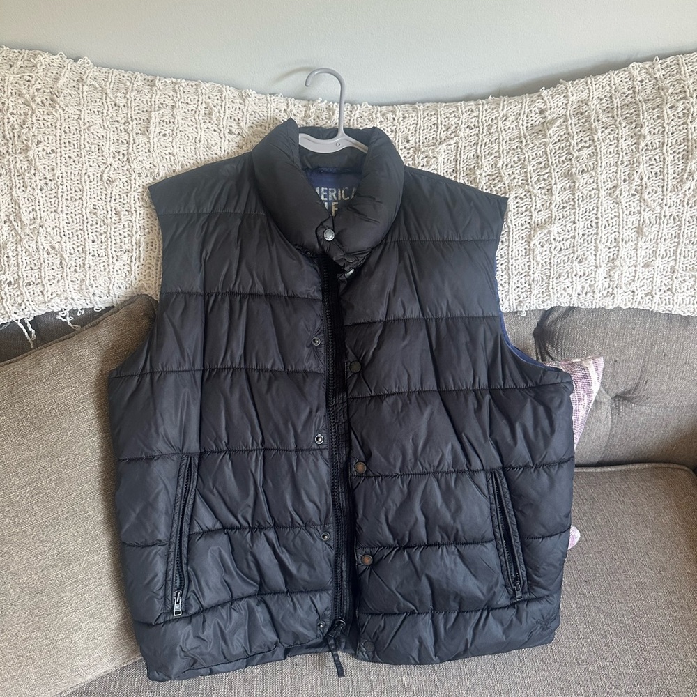 Men's Black Puffer Vest